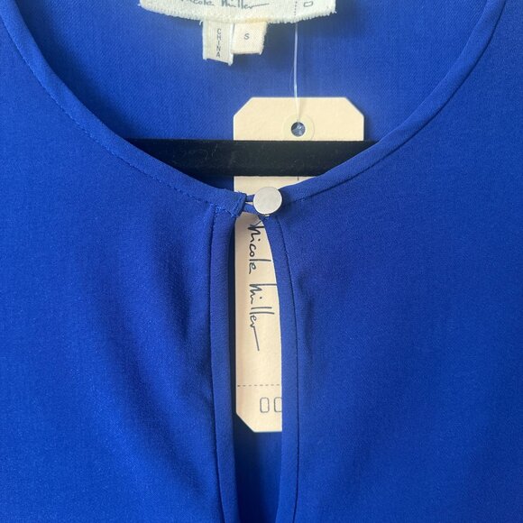 NWT Artelier Nicole Miller Blue Keyhole Crewneck Peplum Blouse Small Reg $245 - Picture 8 of 12